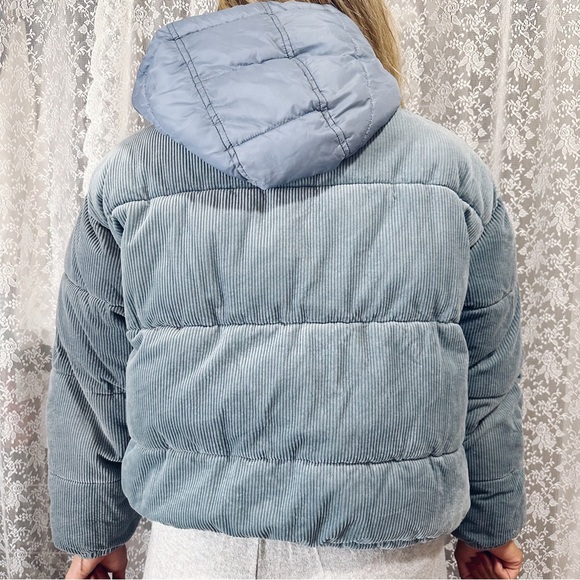 American eagle puffer coat - Picture 2 of 5